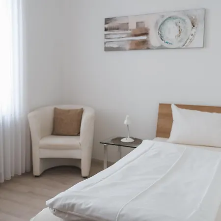 Restaurant Alt 皮尔马森斯